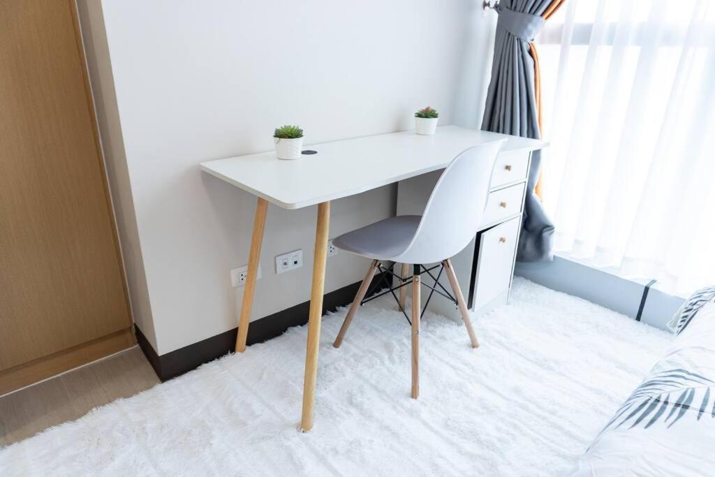 A2J Luxury 2Br Bgc Uptown Suite Near Uptown Mall Manila Luaran gambar