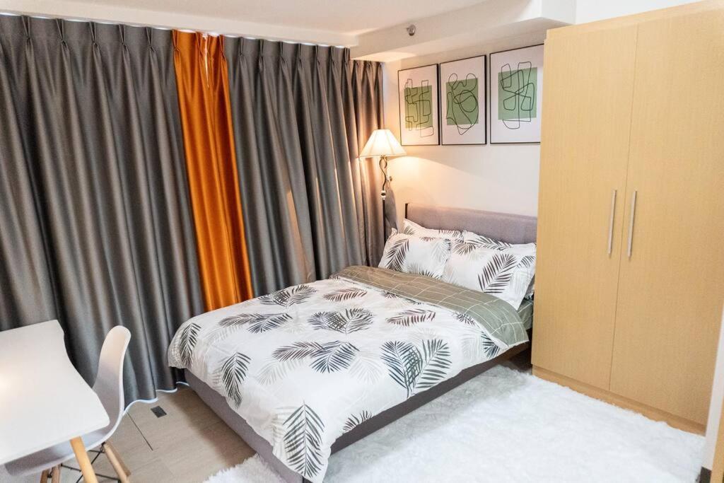 A2J Luxury 2Br Bgc Uptown Suite Near Uptown Mall Manila Luaran gambar