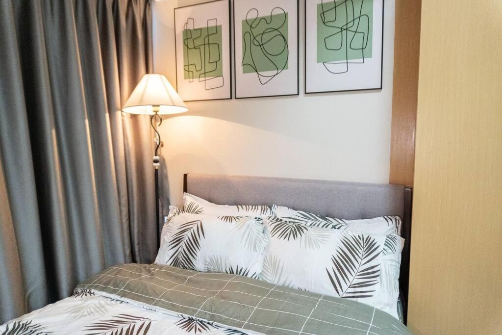 A2J Luxury 2Br Bgc Uptown Suite Near Uptown Mall Manila Luaran gambar