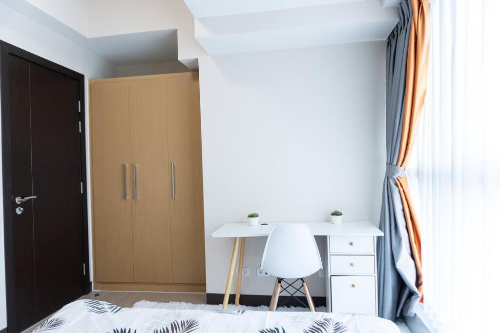A2J Luxury 2Br Bgc Uptown Suite Near Uptown Mall Manila Luaran gambar